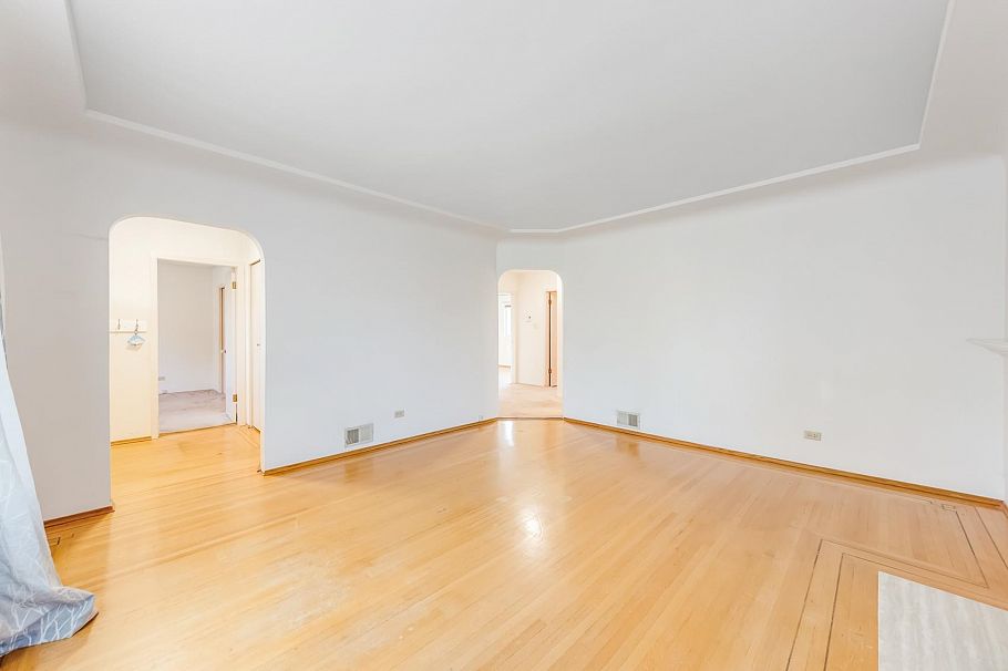 2804 Euclid Avenue Vancouver, BC - 5