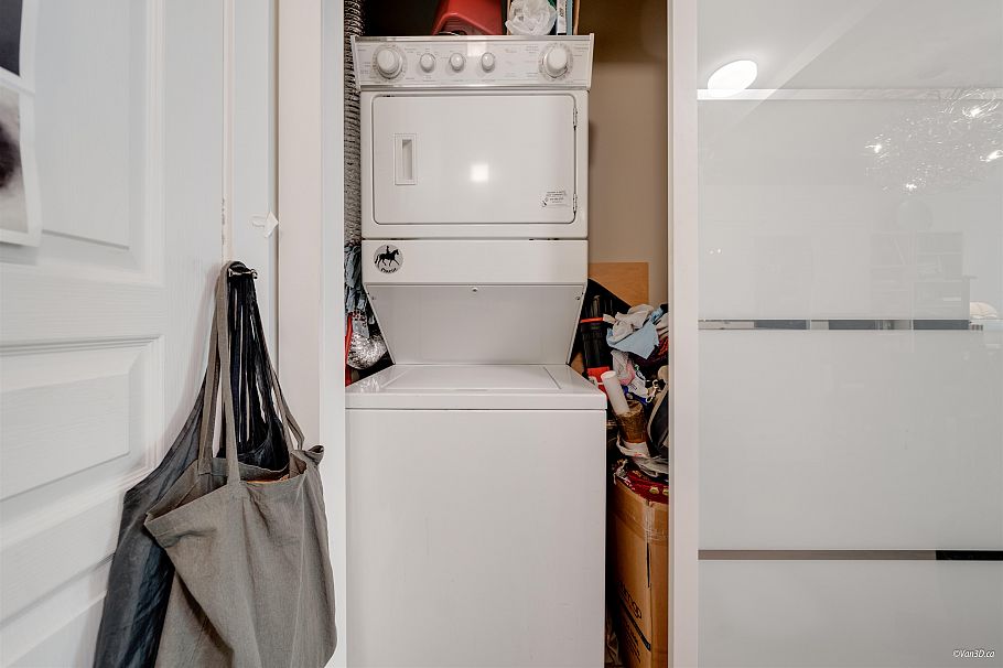 206 2175 Salal Drive Vancouver, BC - 22