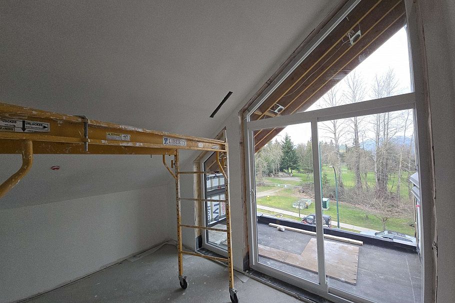 1 98 W 37th Avenue Vancouver, BC - 28