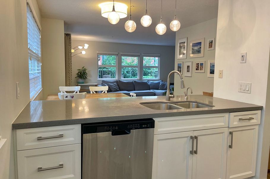 102 3008 Willow Street Vancouver, BC - 8