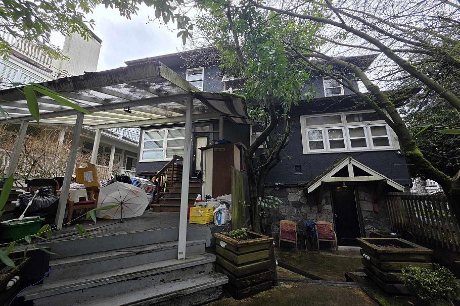 345 W 13th Avenue Vancouver, BC - 34