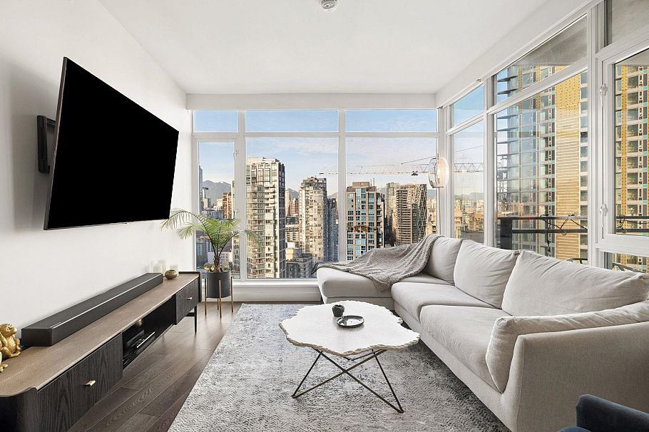 3005 1372 Seymour Street Vancouver, BC - 3