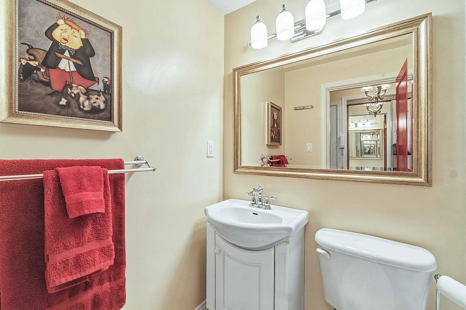 107 1879 Barclay Street Vancouver, BC - 19