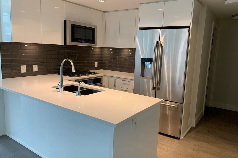 302 8533 River District Crossing Vancouver, BC - 2