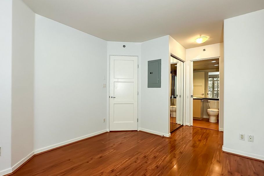 511 819 Hamilton Street Vancouver, BC - 17