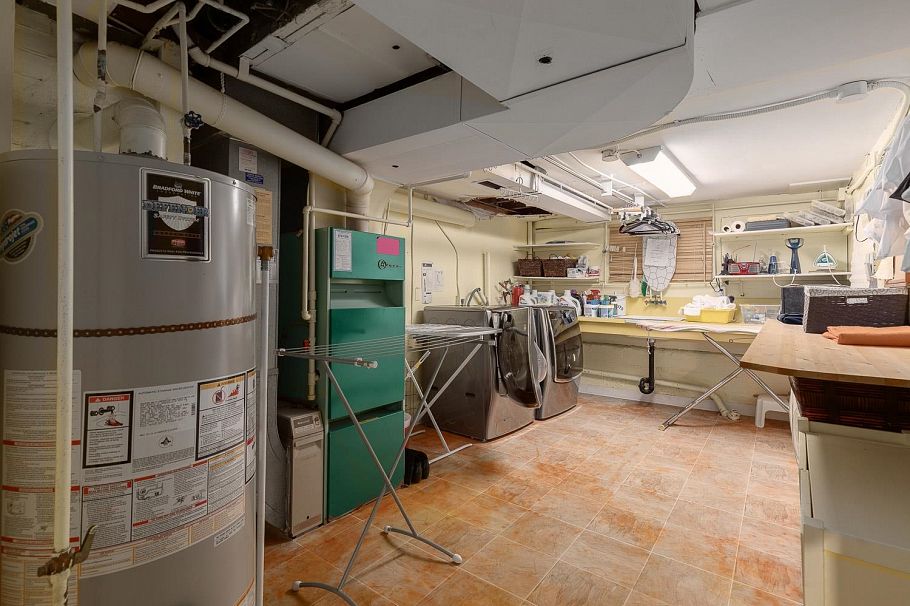 6137 Mccleery Street Vancouver, BC - 25