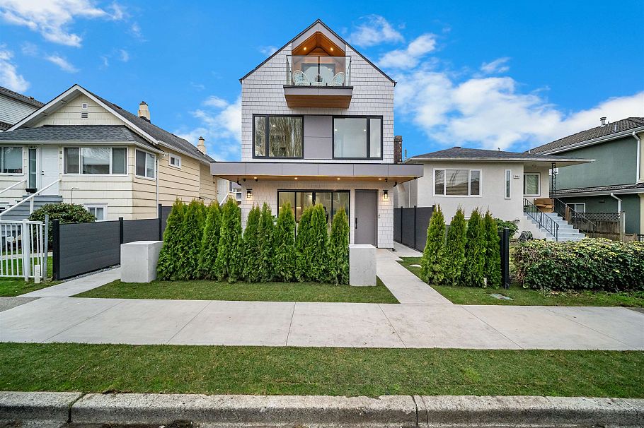 2 5023 Ross Street Vancouver, BC - 16