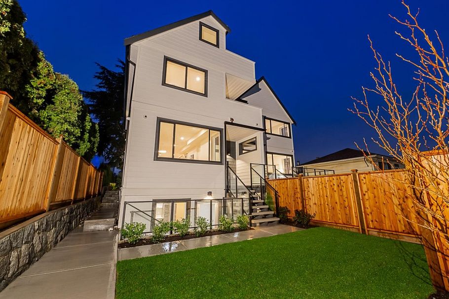 3537 Cambridge Street Vancouver, BC - 37