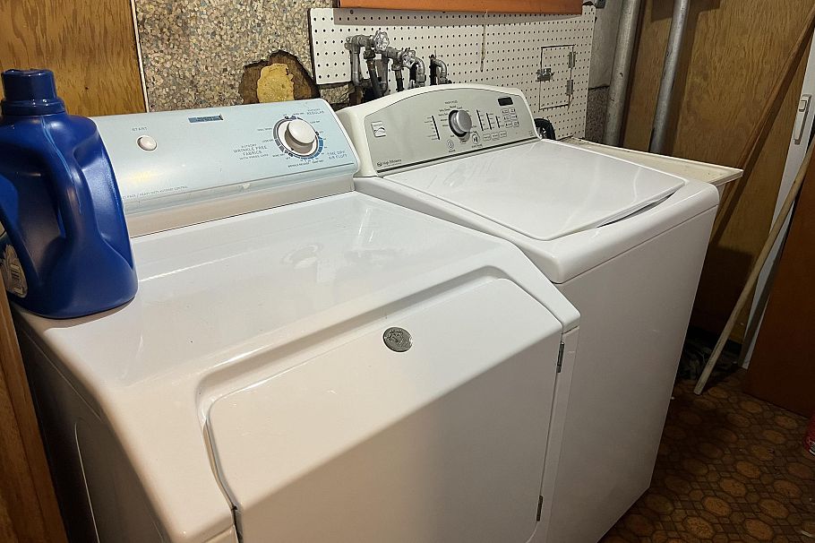 4042 Nootka Street Vancouver, BC - 17