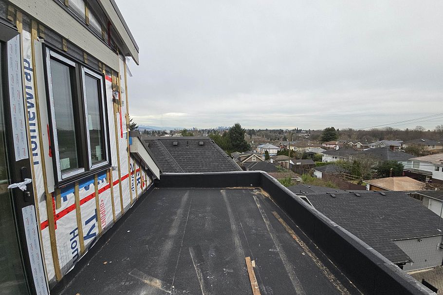 1 98 W 37th Avenue Vancouver, BC - 29