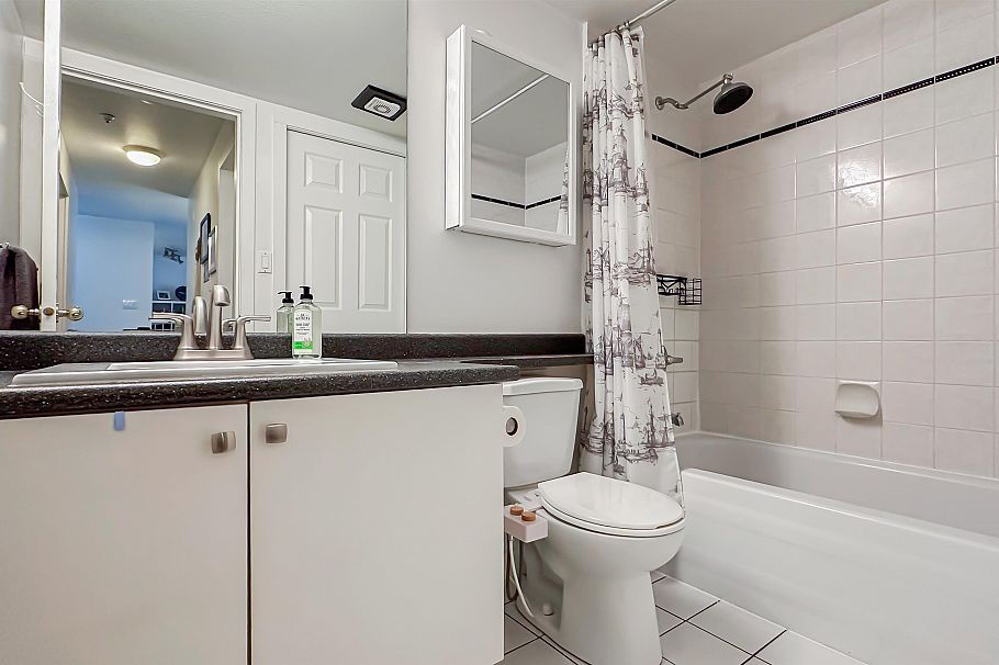 309 2211 Wall Street Vancouver, BC - 13