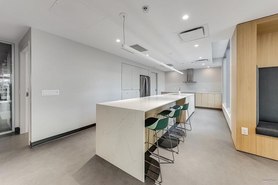 1209 131 Regiment Square Vancouver, BC - 25