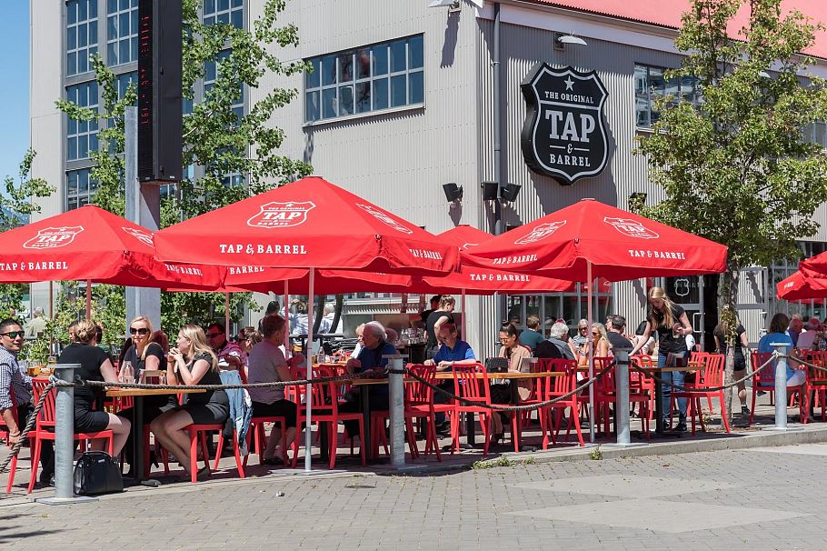 203 330 E 1st Street North Vancouver, BC - 32