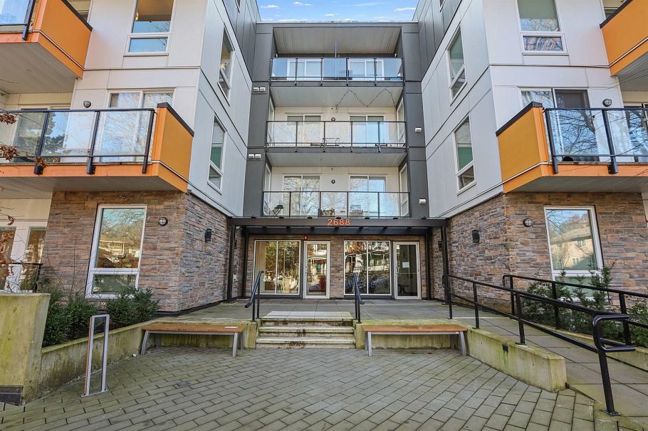 101 2688 Duke Street Vancouver, BC - 21