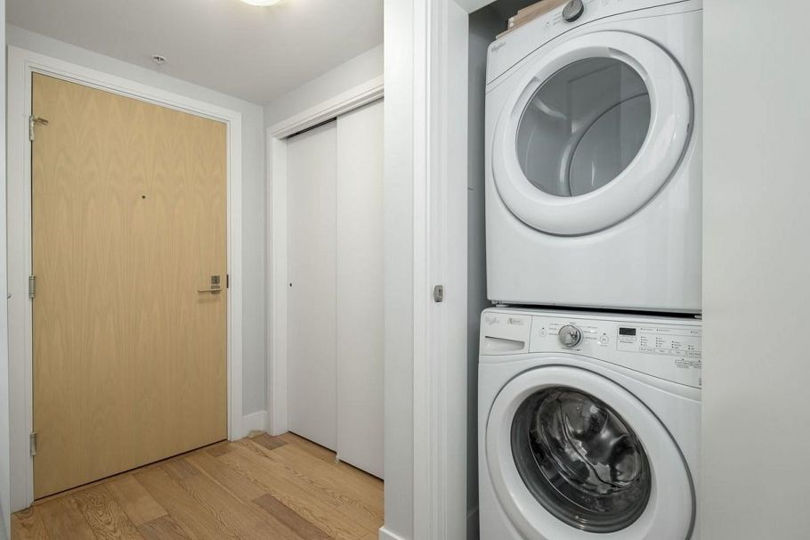 209 233 Kingsway Vancouver, BC - 22