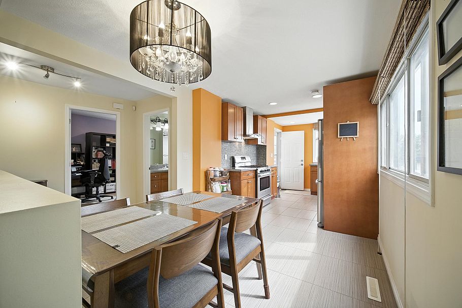 966 E 64th Avenue Vancouver, BC - 11