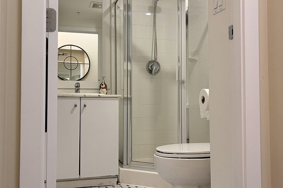 PH4 1238 Burrard Street Vancouver, BC - 2