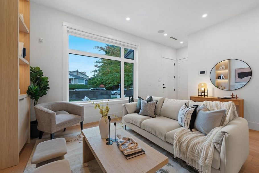 1 5883 Sophia Street Vancouver, BC - 7