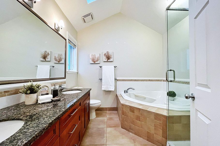 3 1135 Barclay Street Vancouver, BC - 20