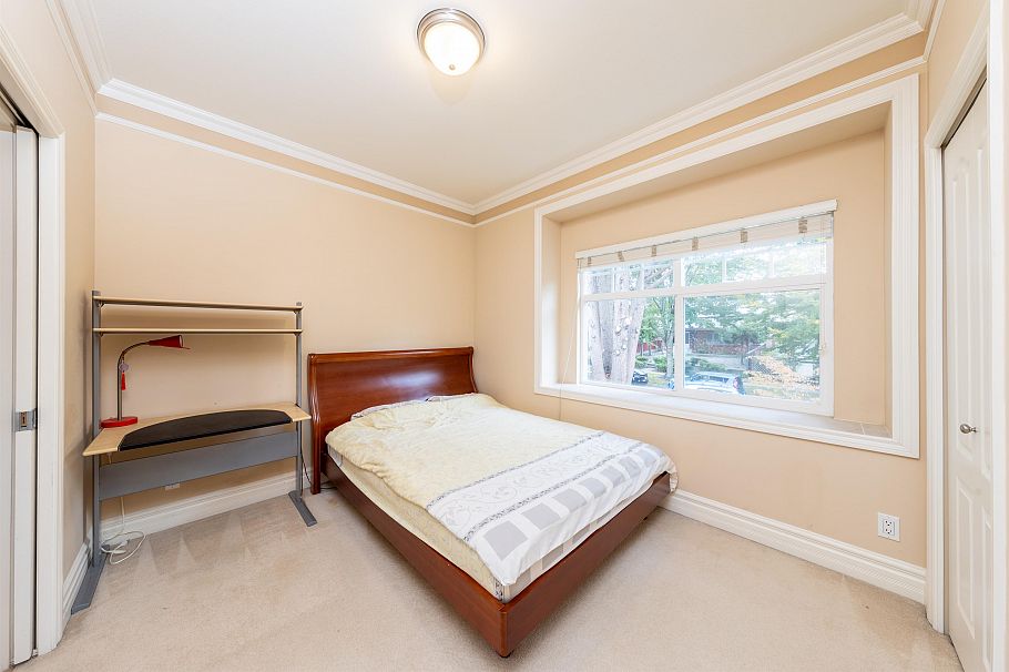 260 W 63rd Avenue Vancouver, BC - 20