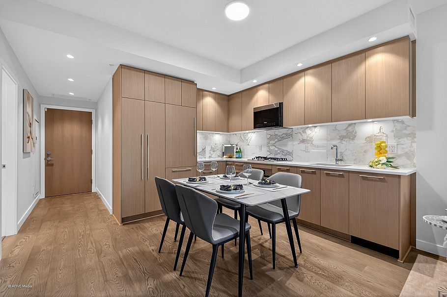 101 5608 Berton Avenue Vancouver, BC - 10