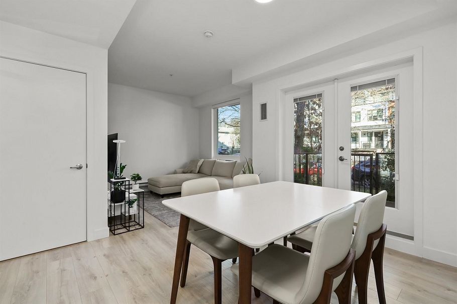 101 2688 Duke Street Vancouver, BC - 5