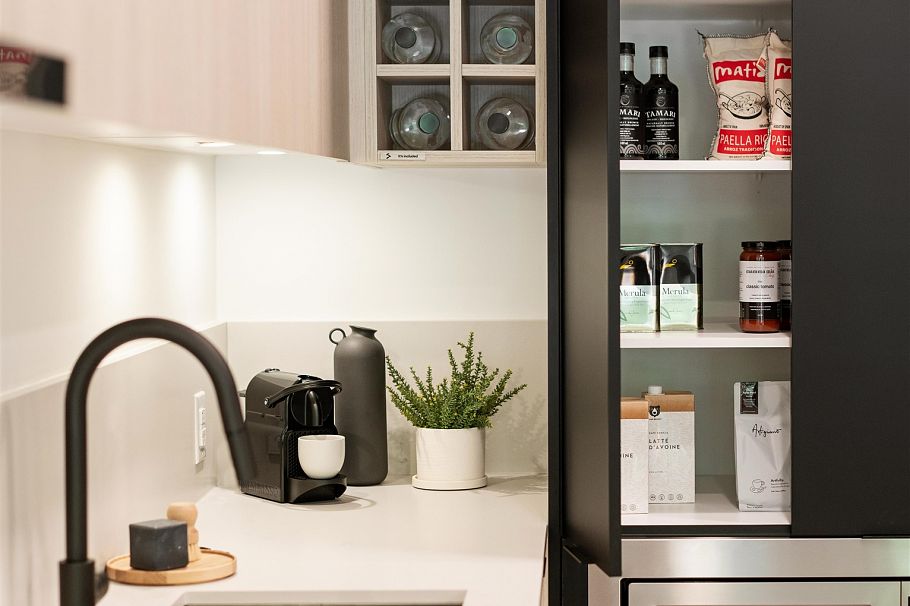 203 968 Lytton Street North Vancouver, BC - 3