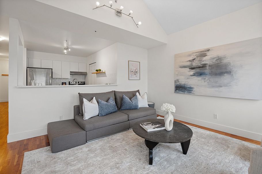 403 1623 E 2nd Avenue Vancouver, BC - 16