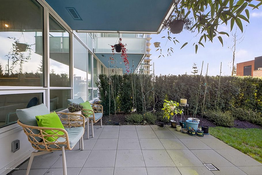 101 5608 Berton Avenue Vancouver, BC - 17