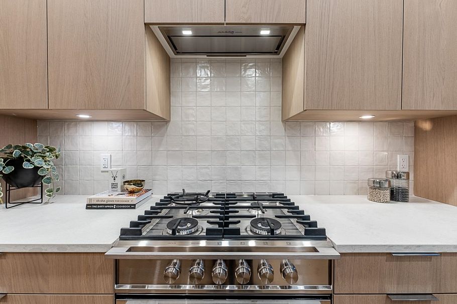 3537 Cambridge Street Vancouver, BC - 12