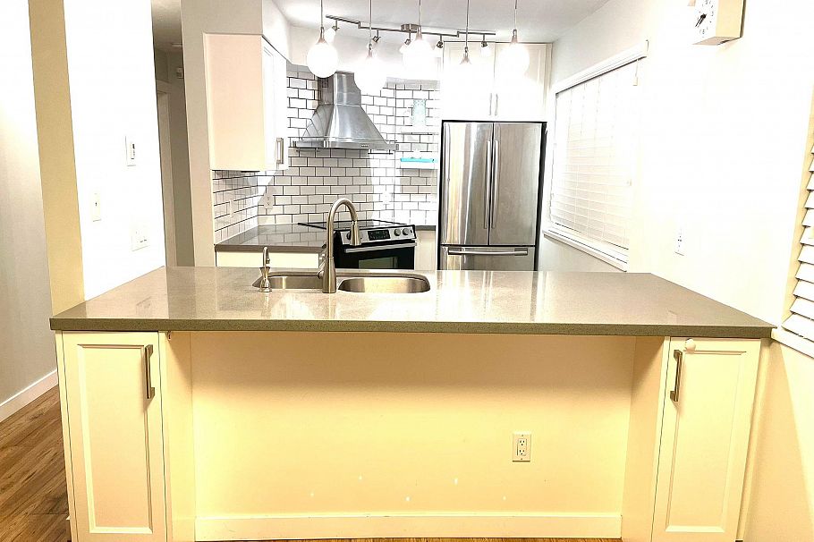 102 3008 Willow Street Vancouver, BC - 21