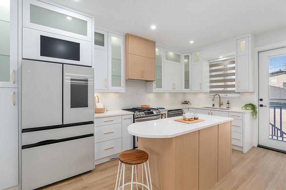 3749 Union Street Burnaby, BC - 7