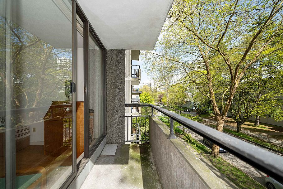 304 1720 Barclay Street Vancouver, BC - 10