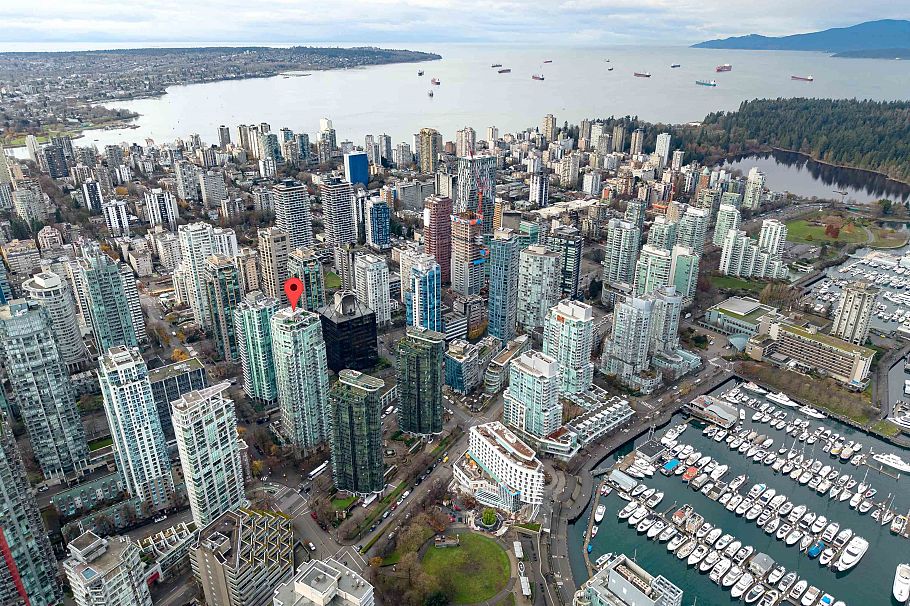 306 1328 W Pender Street Vancouver, BC - 3