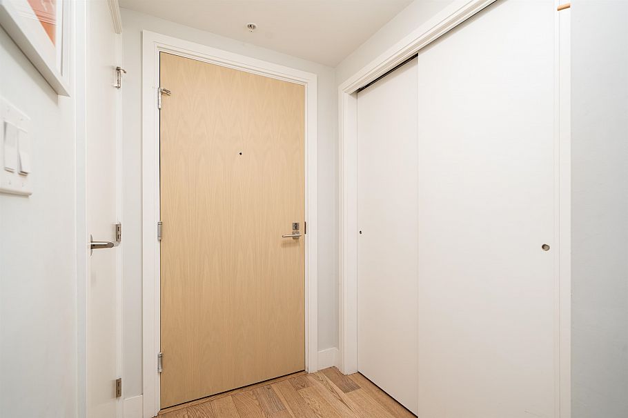 209 233 Kingsway Vancouver, BC - 26