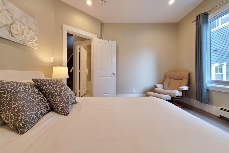 195 W 12 Avenue Vancouver, BC - 28