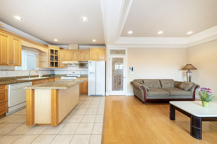 260 W 63rd Avenue Vancouver, BC - 13