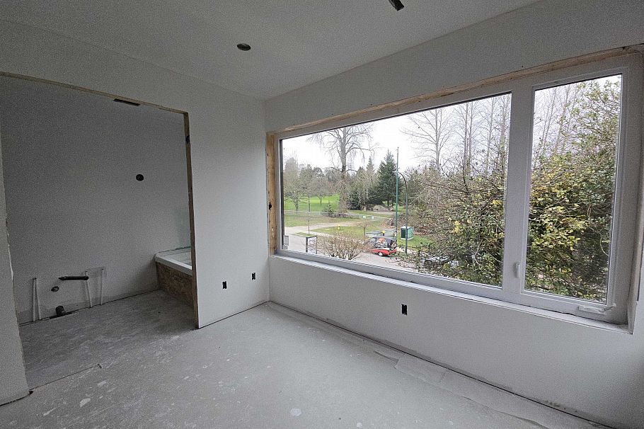 1 98 W 37th Avenue Vancouver, BC - 23