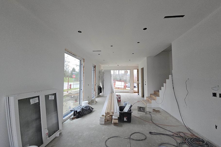 1 98 W 37th Avenue Vancouver, BC - 17