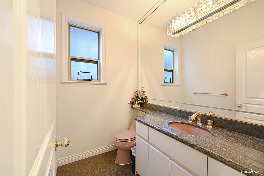 2908 W 30th Avenue Vancouver, BC - 28