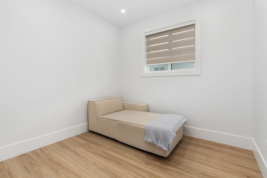 3749 Union Street Burnaby, BC - 4