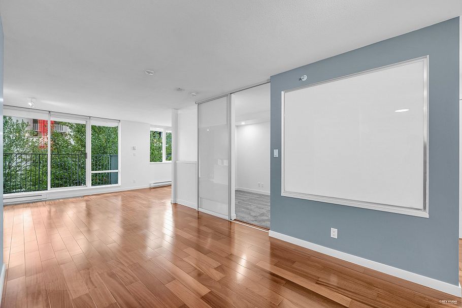 409 328 E 11th Avenue Vancouver, BC - 8