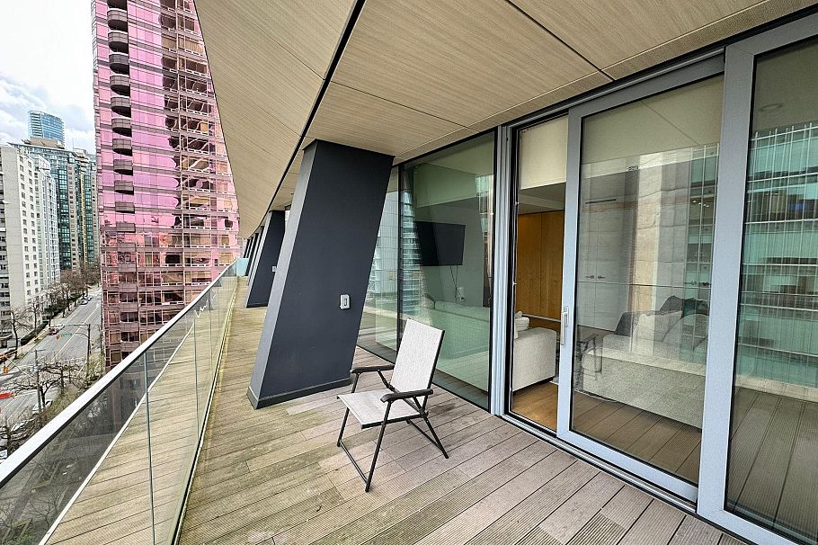 1103 1568 Alberni Street Vancouver, BC - 13