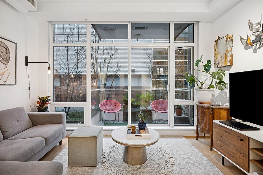 228 108 E 1st Avenue Vancouver, BC - 4