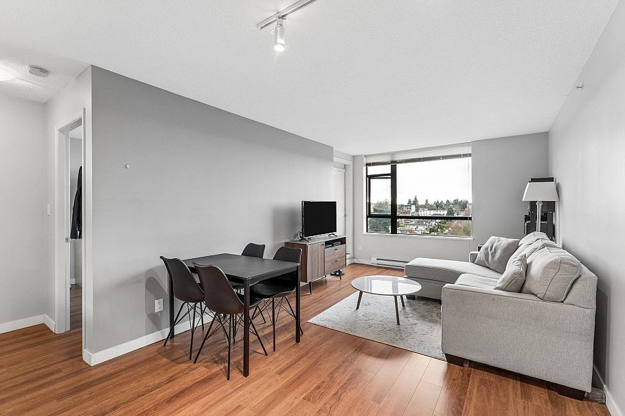 901 3520 Crowley Drive Vancouver, BC - 5