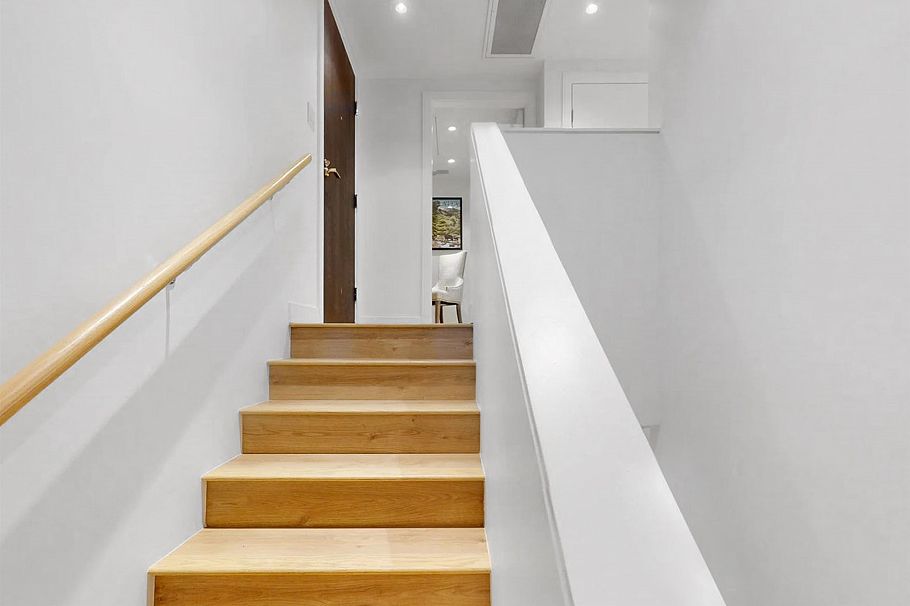 306 1500 Fern Street North Vancouver, BC - 9