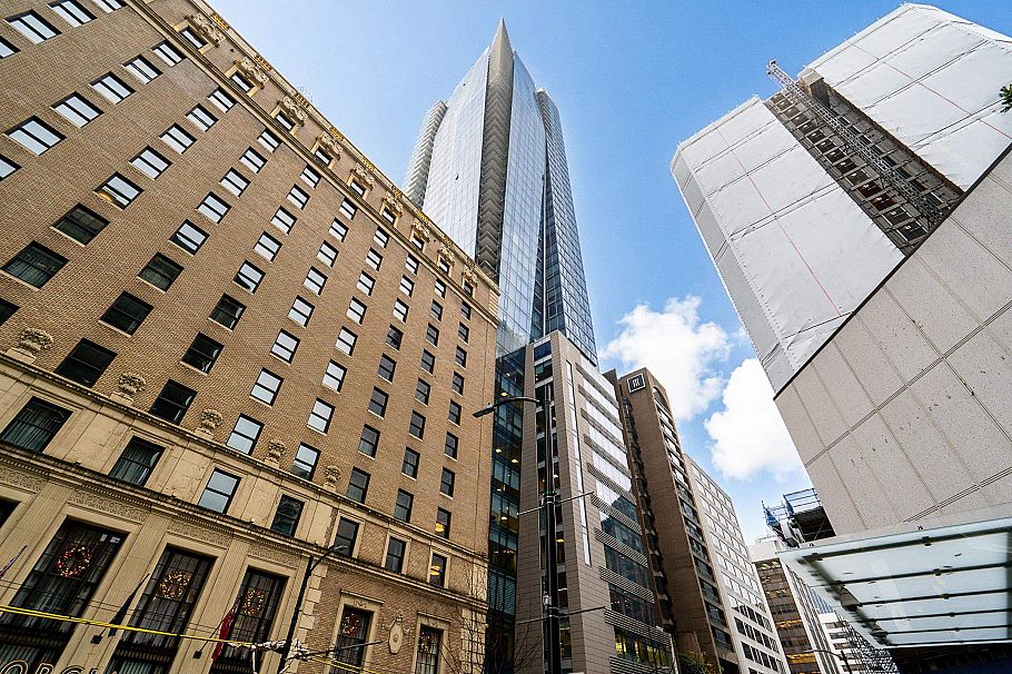 1803 667 Howe Street Vancouver, BC - 24