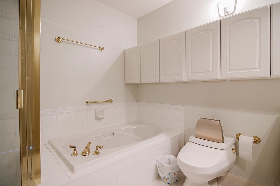 427 5835 Hampton Place Vancouver, BC - 19