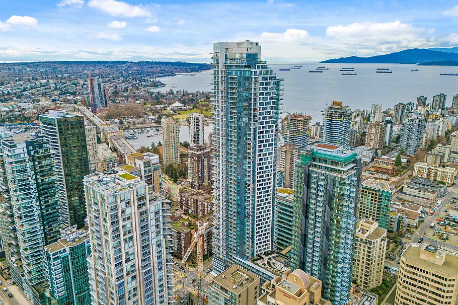 1001 1289 Hornby Street Vancouver, BC - 2