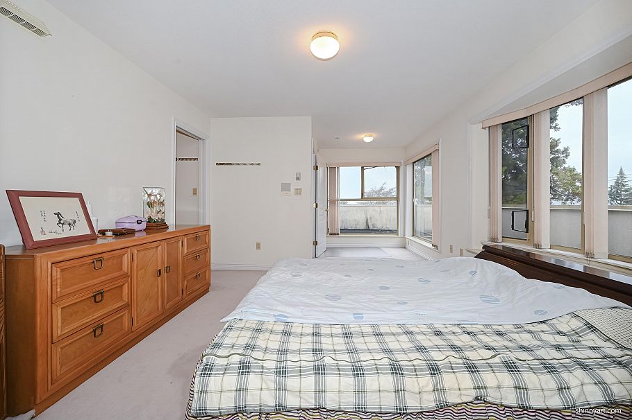 2908 W 30th Avenue Vancouver, BC - 27